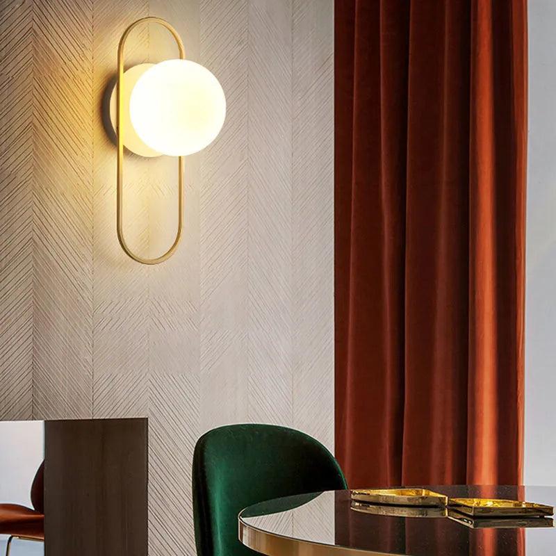 Luminaire Applique Murale finition en métal doré et verre opale – Référence : Émile9275- - Nexa Lights