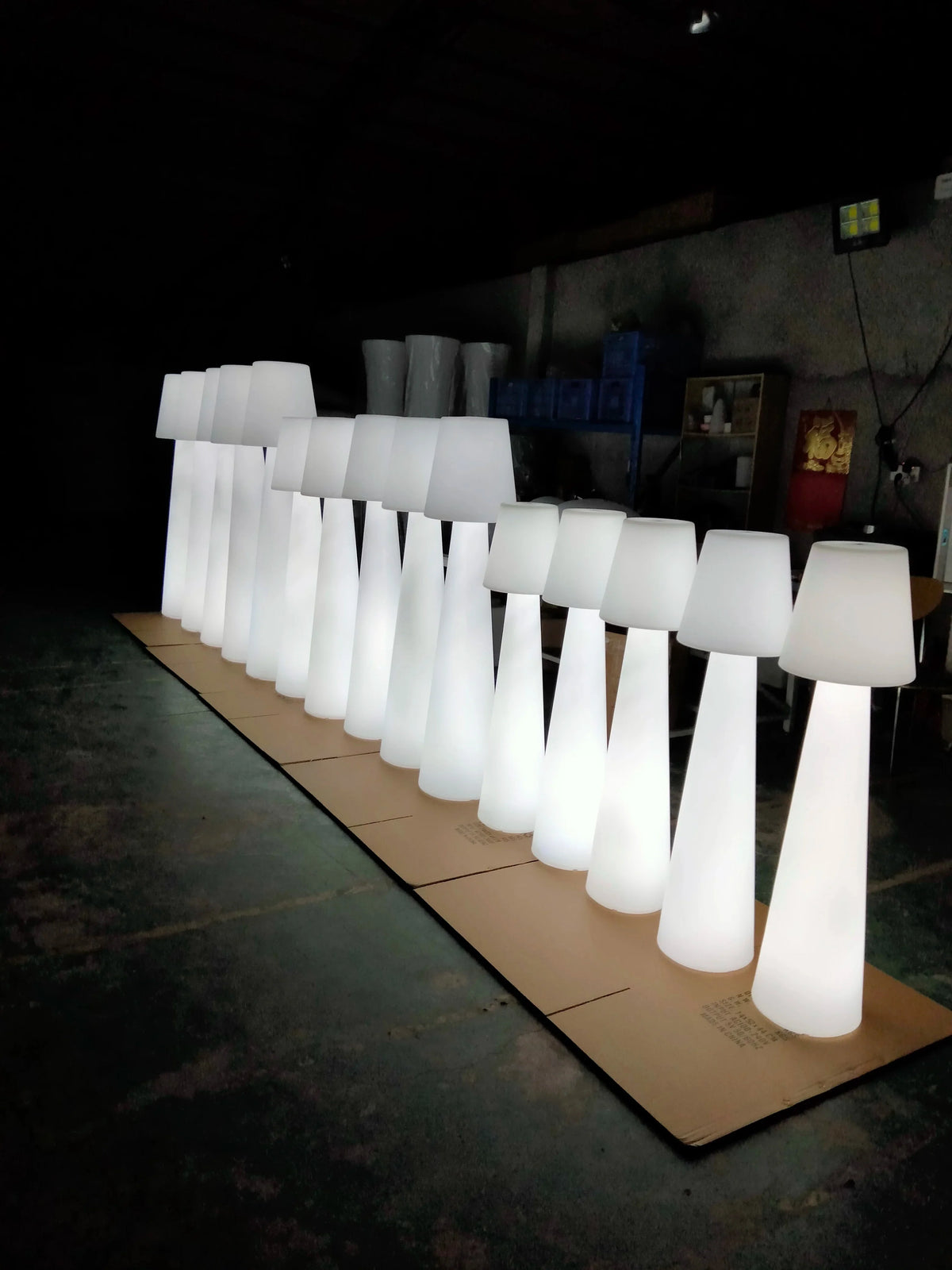 Luminaire Extérieur éclat multicolore – Référence : Nélia2047- - Nexa Lights