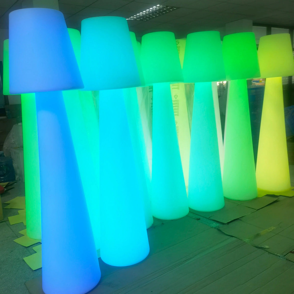Luminaire Extérieur éclat multicolore – Référence : Nélia2047- - Nexa Lights
