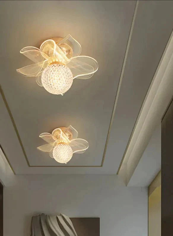 Luminaire Plafonnier fleur de verre et métal doré – Référence : Elyan5643- - Nexa Lights