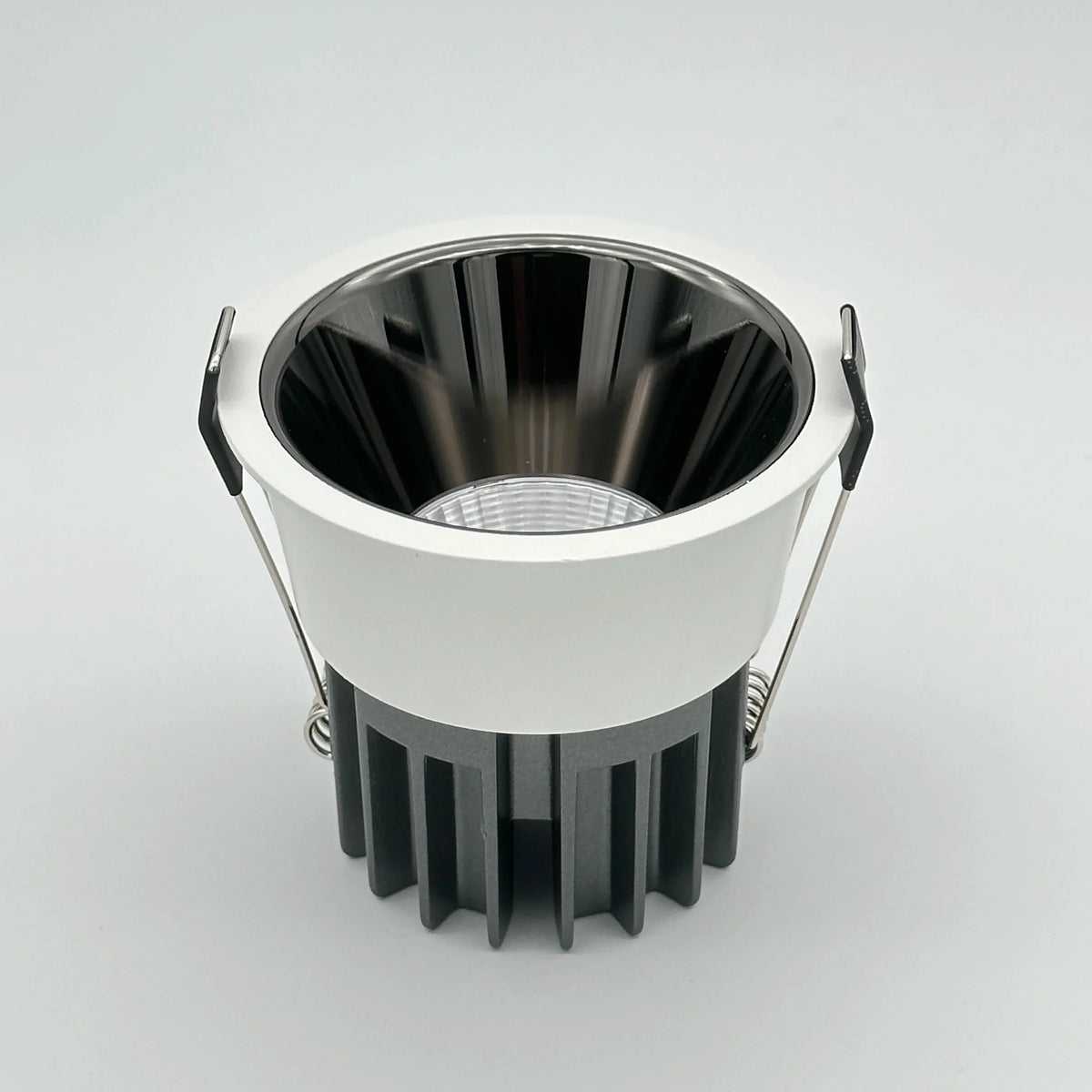 Luminaire Spot finition mate argentée – Référence : Enzo4732- - Nexa Lights