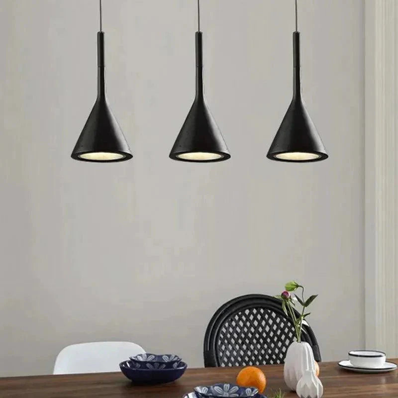 Luminaire Suspension design contemporain en fer forgé – Référence : Arélie4823-Luminaire Suspendu - Nexa Lights