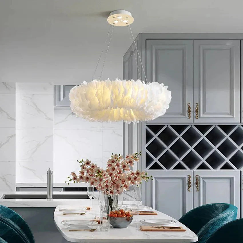 Luminaire Suspension design contemporain en plumes – Référence : Marilou6732-Luminaire Suspendu - Nexa Lights