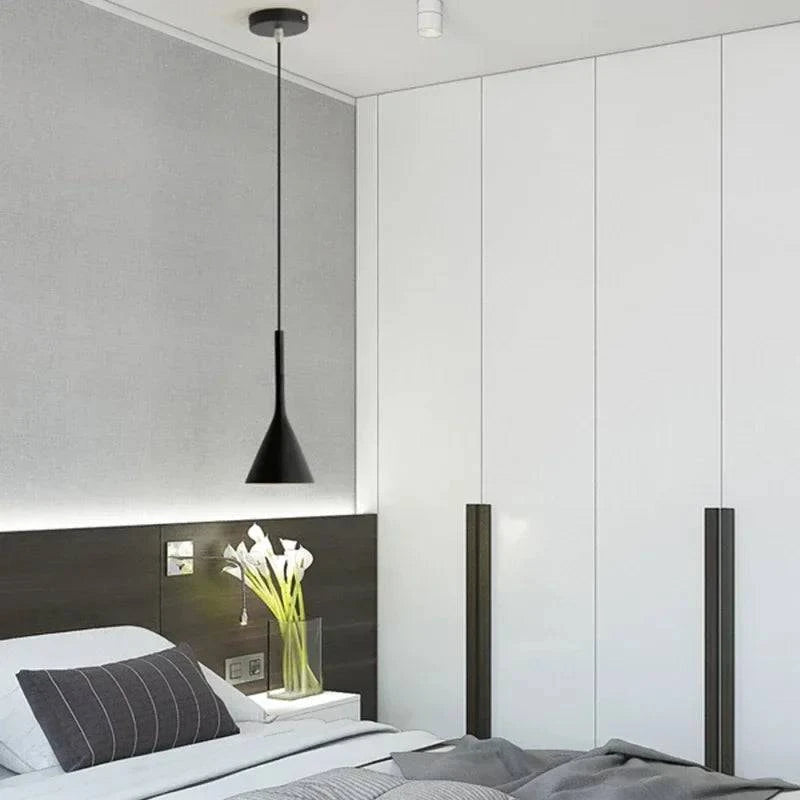 Luminaire Suspension design épuré noir – Référence : Nélia5237- - Nexa Lights