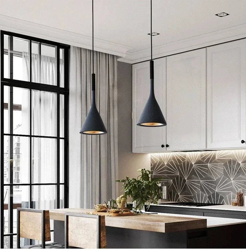 Luminaire Suspension design épuré noir – Référence : Nélia5237- - Nexa Lights