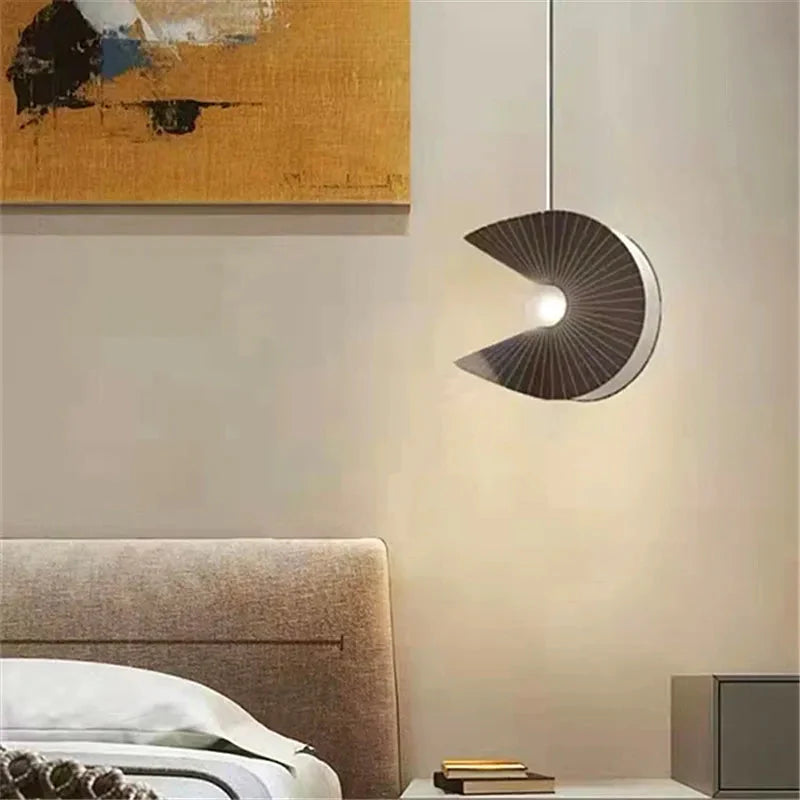 Luminaire Suspension design géométrique noir et or – Référence : Marwen2843- - Nexa Lights