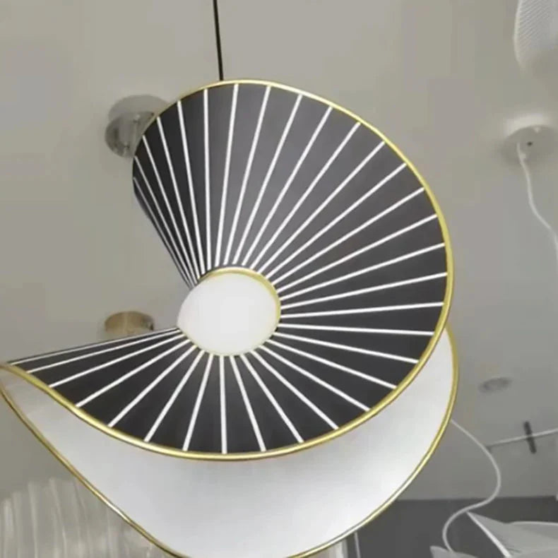 Luminaire Suspension design géométrique noir et or – Référence : Marwen2843- - Nexa Lights