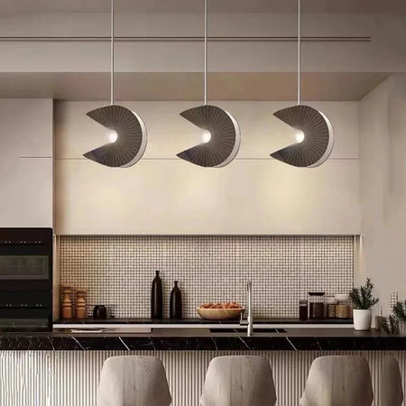 Luminaire Suspension design géométrique noir et or – Référence : Marwen2843- - Nexa Lights
