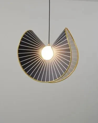 Luminaire Suspension design géométrique noir et or – Référence : Marwen2843- - Nexa Lights