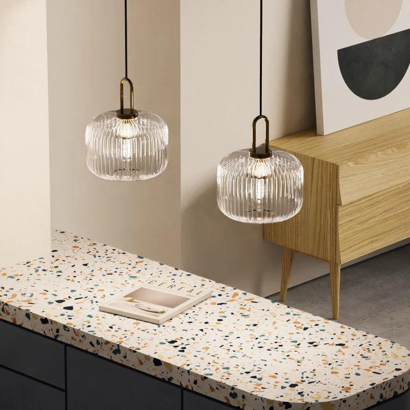 Luminaire Suspension verre strié doré – Référence : Maelis4592-Luminaire Suspendu - Nexa Lights