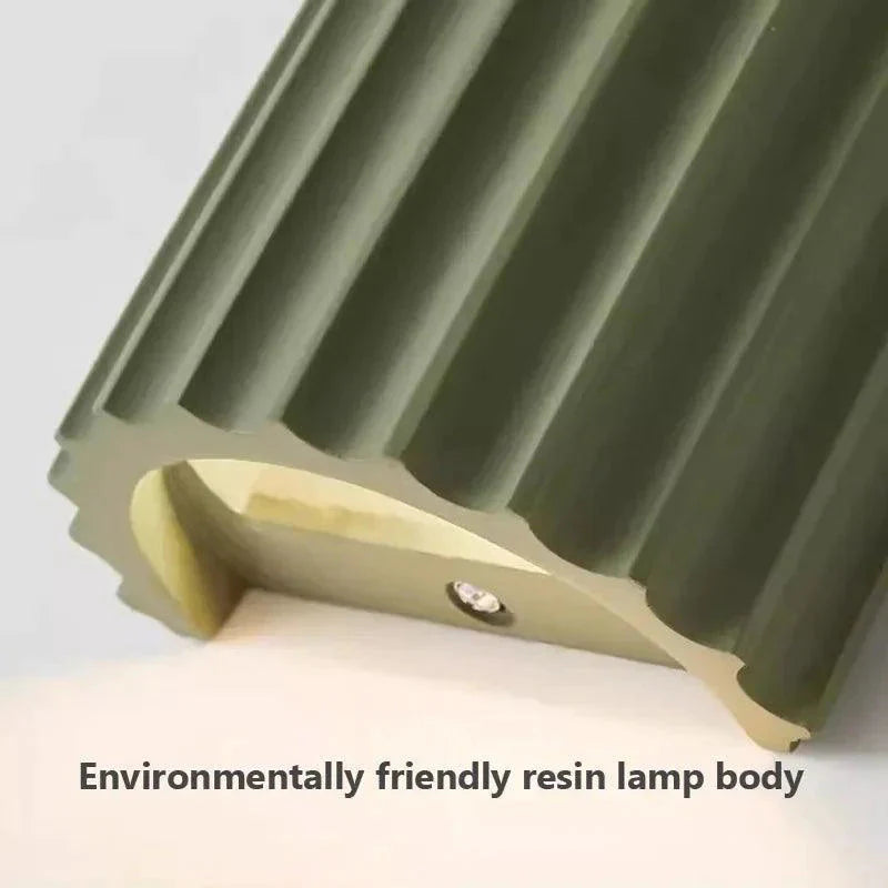 Luminaire Applique Murale finition en résine ondulée – Référence : Flora7392-ILLUMEEN.COM