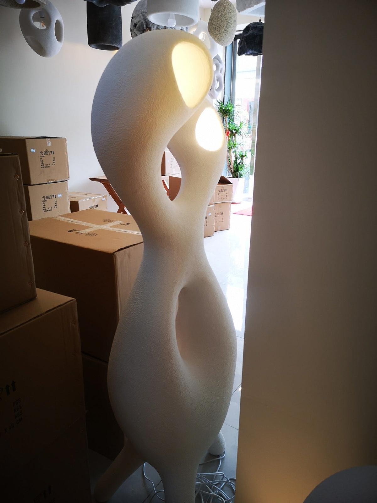 Luminaire Lampadaire style épuré – Référence : Léo3741-ILLUMEEN.COM