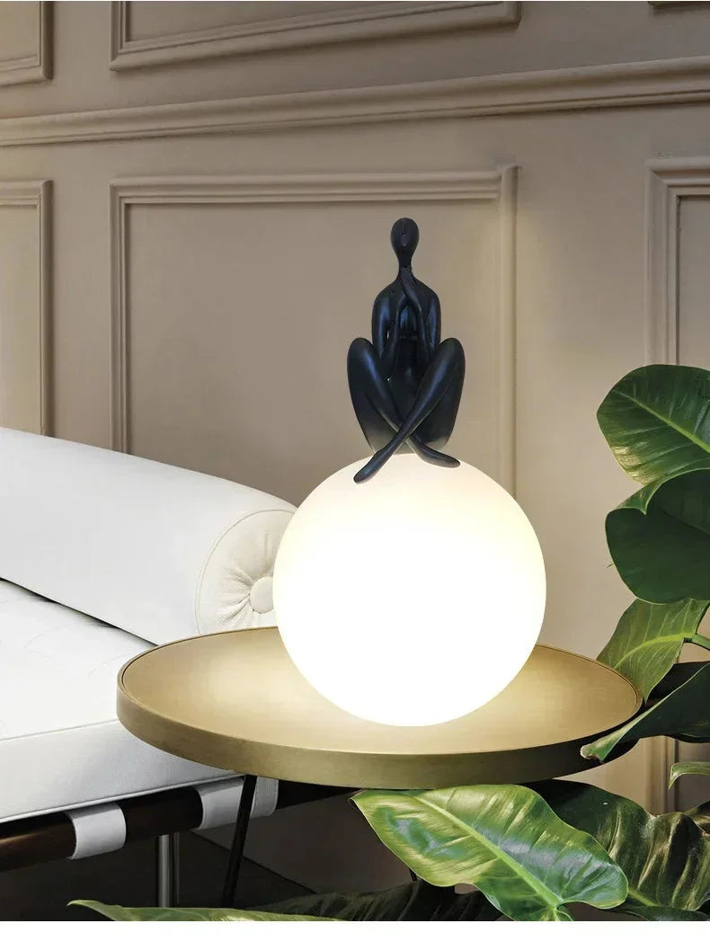 Luminaire Chevet / Bureau design épuré – Référence : Lucie8453-ILLUMEEN.COM