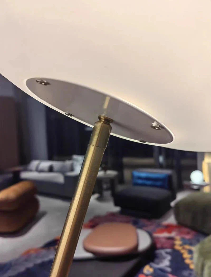 Luminaire Lampadaire style épuré – Référence : Théo4817-ILLUMEEN.COM