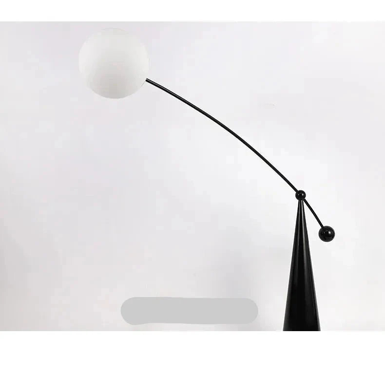 Luminaire Lampadaire design épuré – Référence : Elian3746-ILLUMEEN.COM