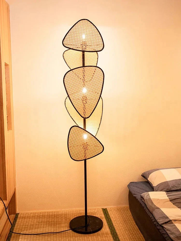 Luminaire Lampadaire design nordique – Référence : Isolde5273-ILLUMEEN.COM