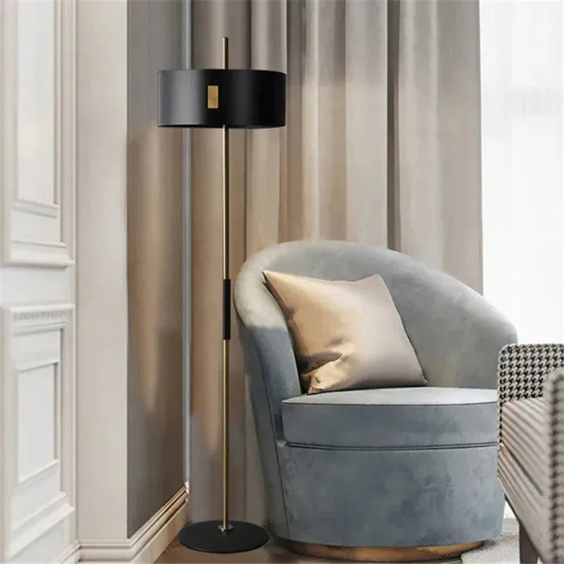 Luminaire Lampadaire design épuré – Référence : Noémi3746-ILLUMEEN.COM