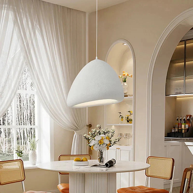 Luminaire Suspension finition élégante en résine – Référence : Althéa5823-ILLUMEEN.COM