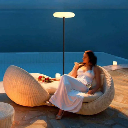 Luminaire Extérieur solaire autonome – Référence : Amélie7423-ILLUMEEN.COM