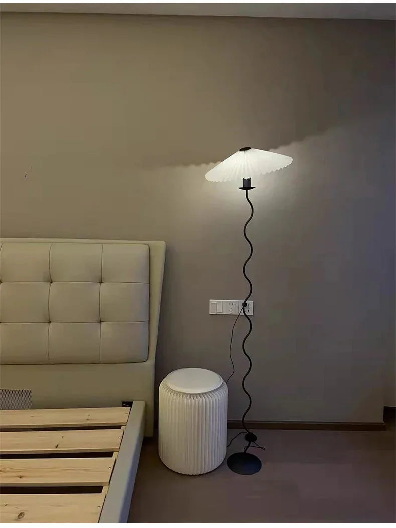 Luminaire Lampadaire style contemporain – Référence : Léa0741-ILLUMEEN.COM