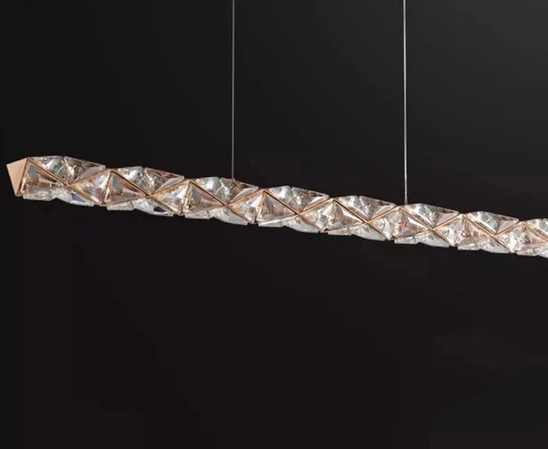 Luminaire Suspension design moderne en cristal – Référence : Nélia5824-ILLUMEEN.COM