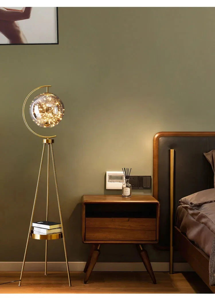 Luminaire Lampadaire design élégant en Verre Noir et Or – Référence : Marceau1873-ILLUMEEN.COM