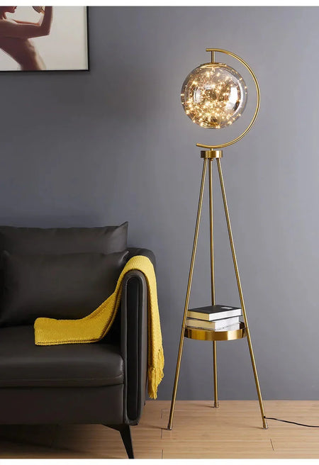 Luminaire Lampadaire design élégant en Verre Noir et Or – Référence : Marceau1873-ILLUMEEN.COM