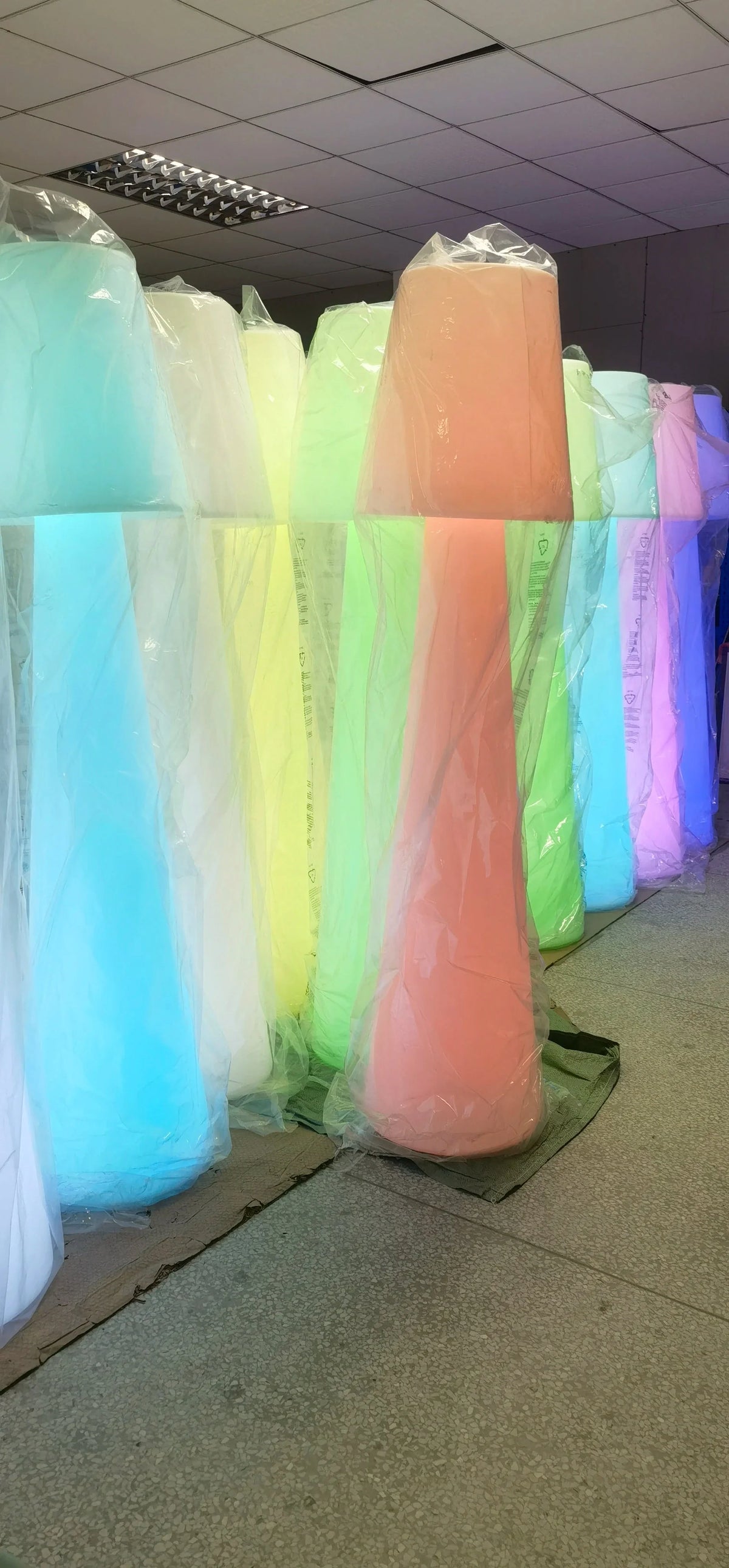 Luminaire Extérieur éclat multicolore – Référence : Nélia2047-ILLUMEEN.COM