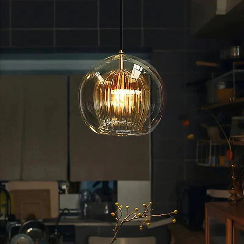 Luminaire Suspension verre transparent avec accents dorés – Référence : Ilyan4732-ILLUMEEN.COM