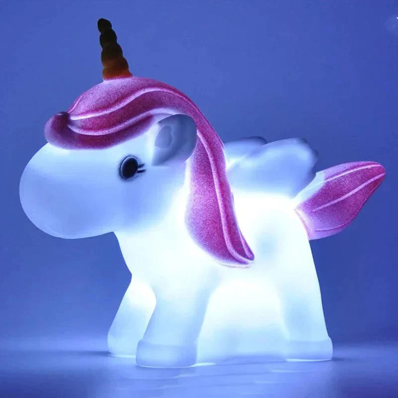 Luminaire Enfant forme licorne – Référence : Elia9374-ILLUMEEN.COM