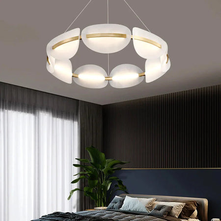 Luminaire Suspension design sculptural élégant – Référence : Marisol4823-ILLUMEEN.COM