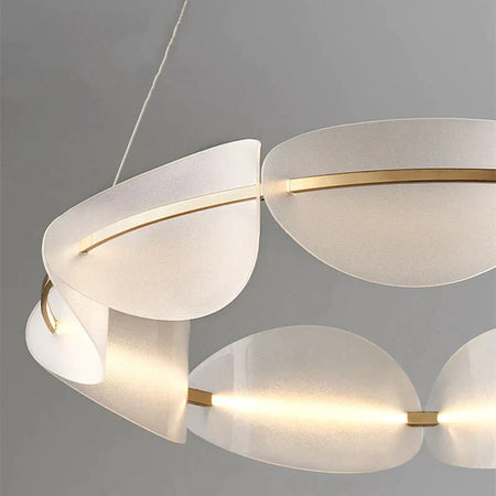 Luminaire Suspension design sculptural élégant – Référence : Marisol4823-ILLUMEEN.COM