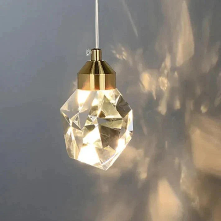 Luminaire Suspension design contemporain en cristal – Référence : Merian4723-ILLUMEEN.COM