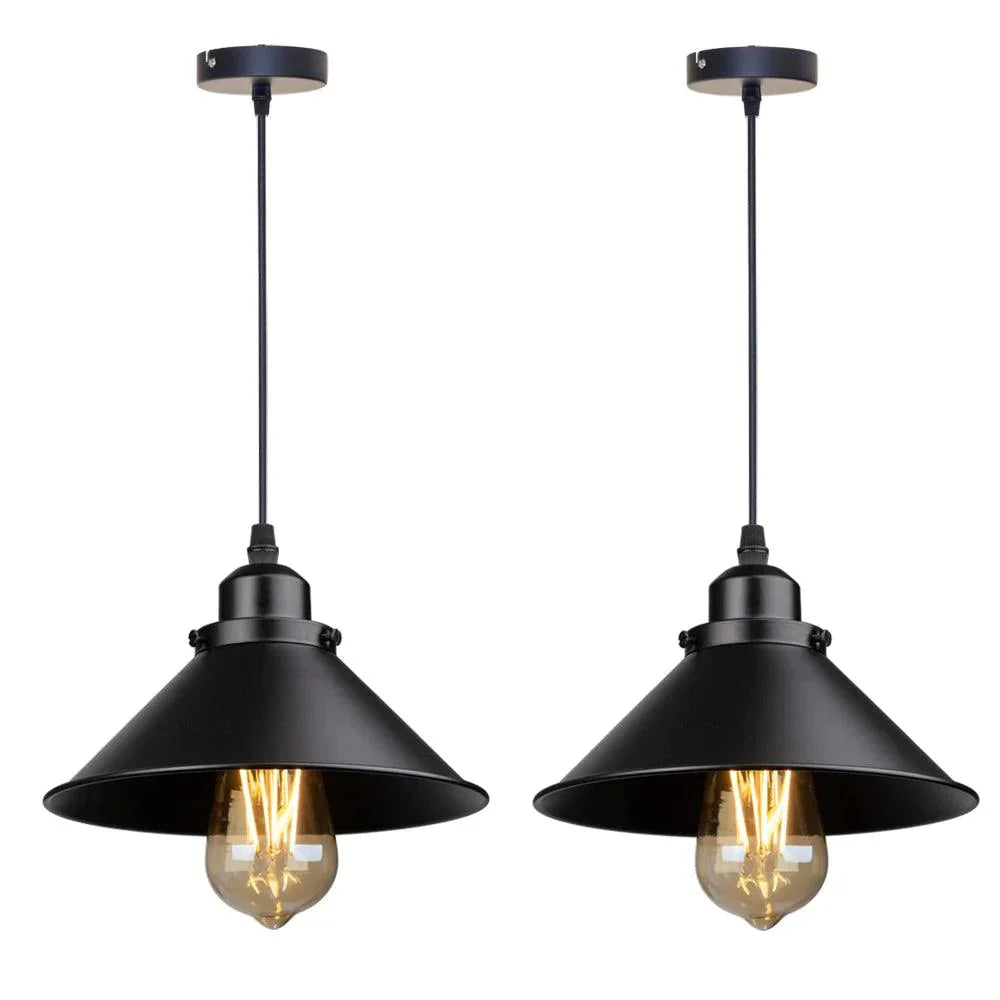 Luminaire Suspension abat-jour en métal noir – Référence : Thélio5623-ILLUMEEN.COM