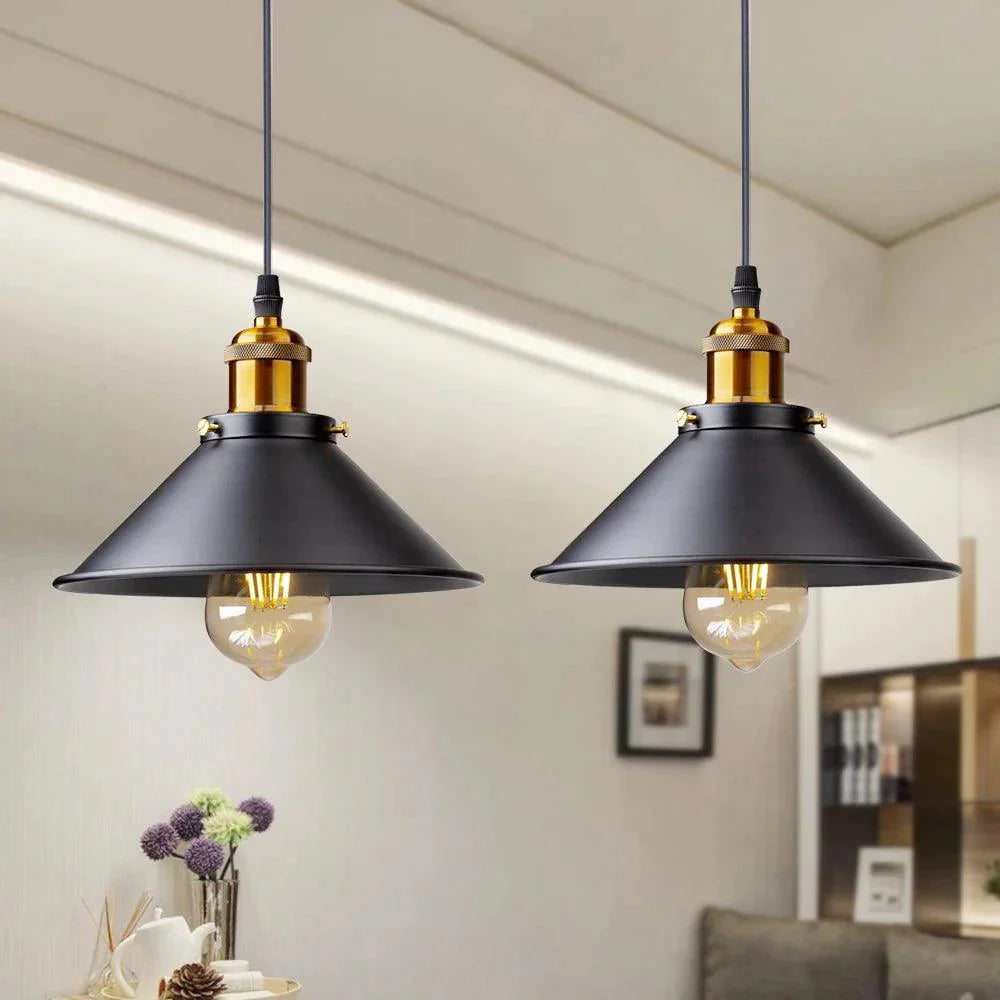 Luminaire Suspension abat-jour en métal noir – Référence : Thélio5623-ILLUMEEN.COM