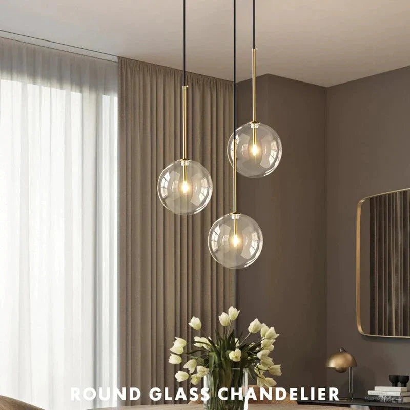 Luminaire Suspension verre transparent avec support en laiton – Référence : Marisette4823-ILLUMEEN.COM