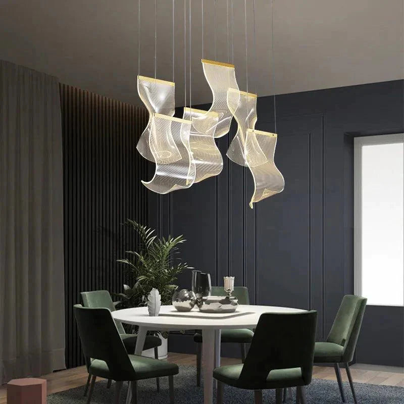 Luminaire Suspension voiles flottantes dorées – Référence : Maelis4723-ILLUMEEN.COM