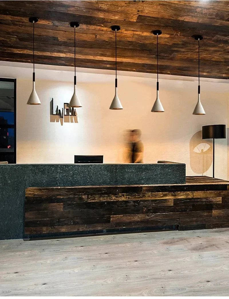 Luminaire Suspension forme organique blanche – Référence : Maréa5623-ILLUMEEN.COM