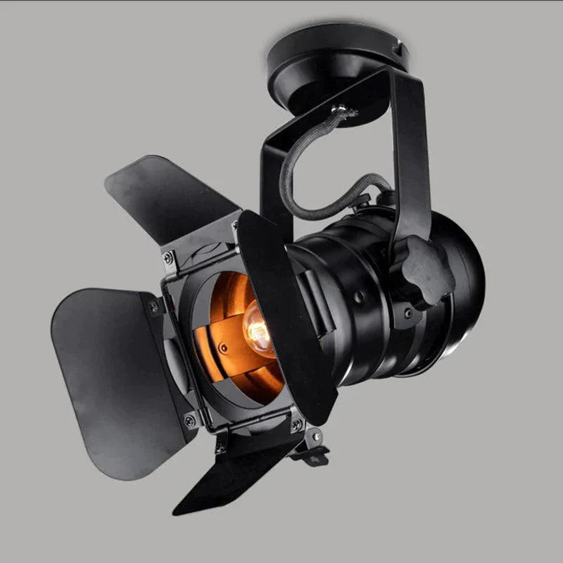 Luminaire Plafonnier style industriel noir – Référence : Maelis4712-ILLUMEEN.COM